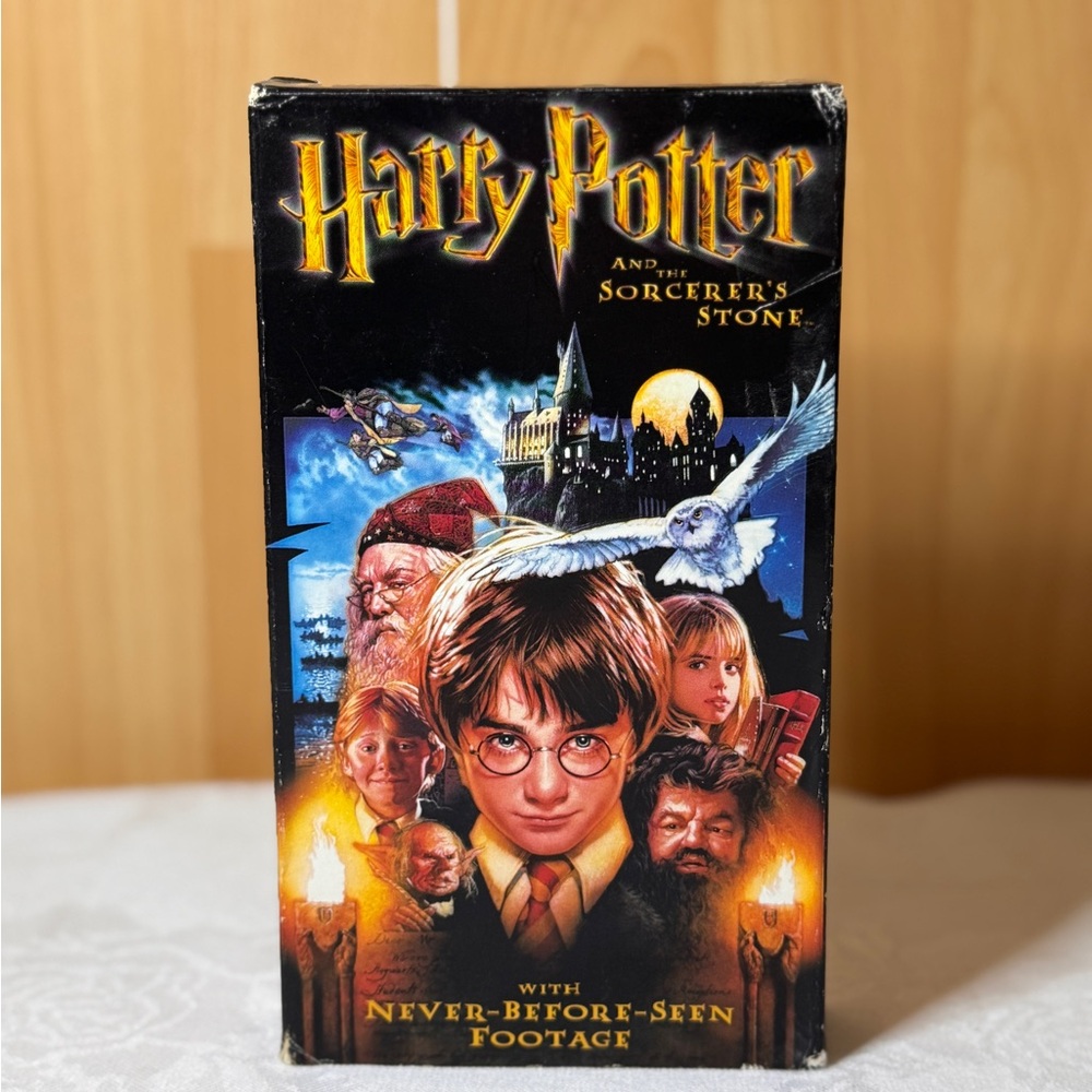2002 Harry Potter and The Sorcerer's Stone VHS Movie Tape